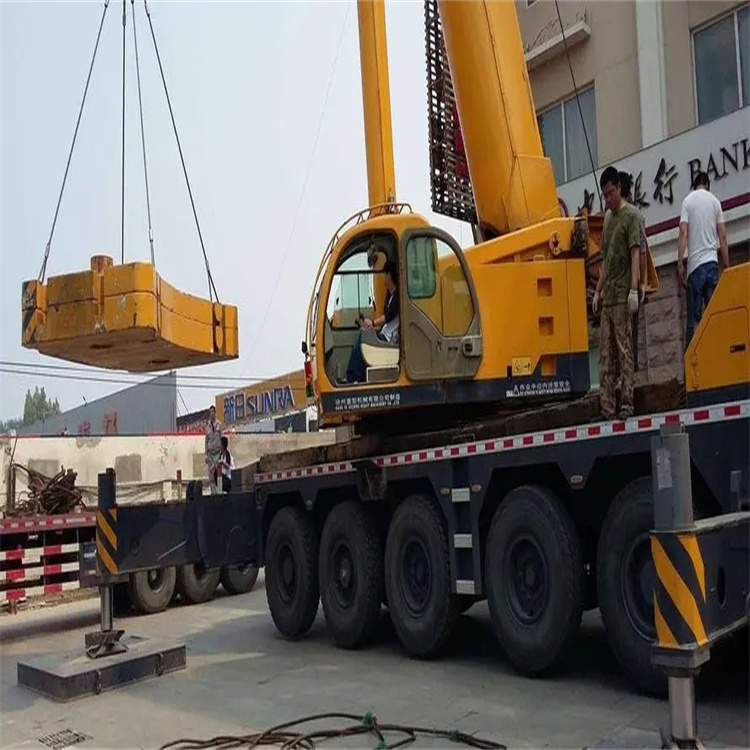 海城当地吊车出租|机器吊装|75吨|工厂搬迁服务